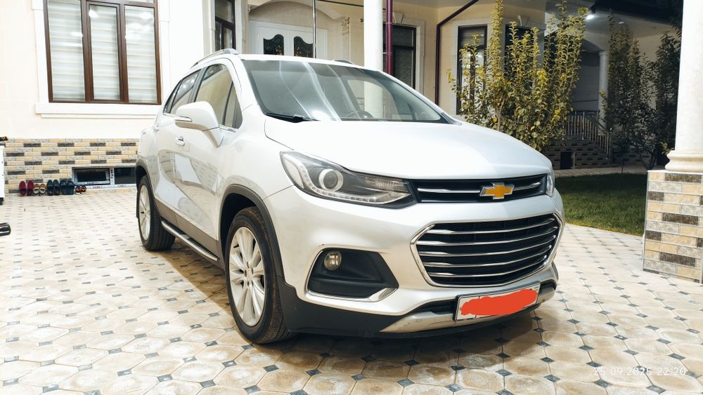 Tracker 1 2019 premier avtomat