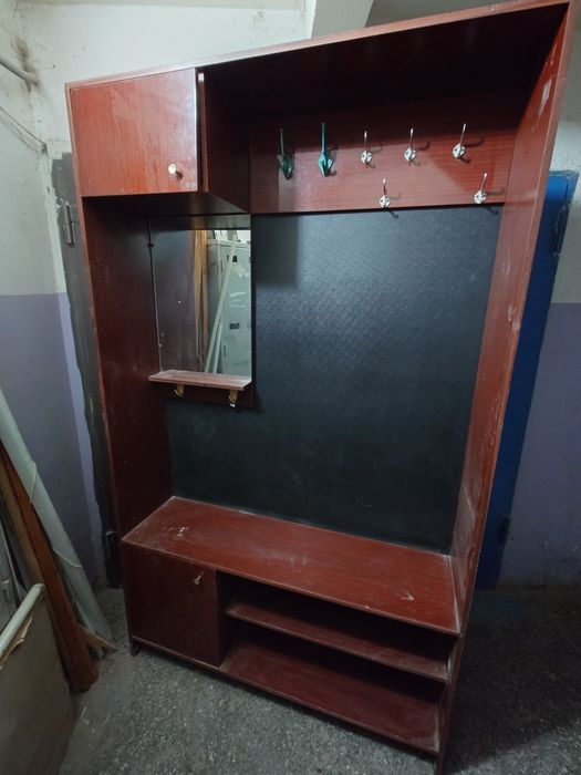 Шкаф для прихожей