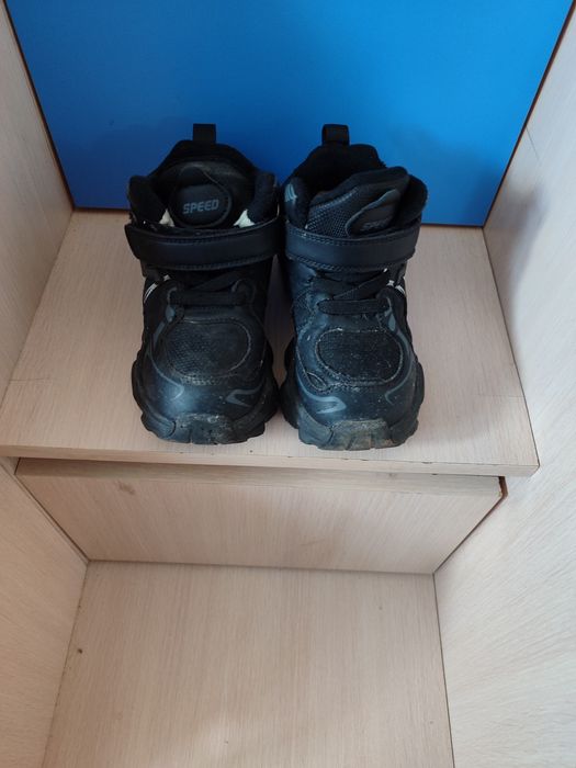 Продам кроссовки!