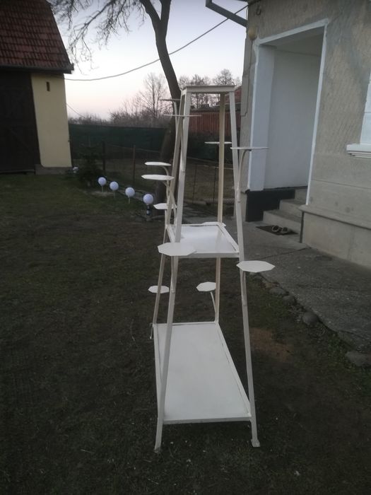 suport pentru flori