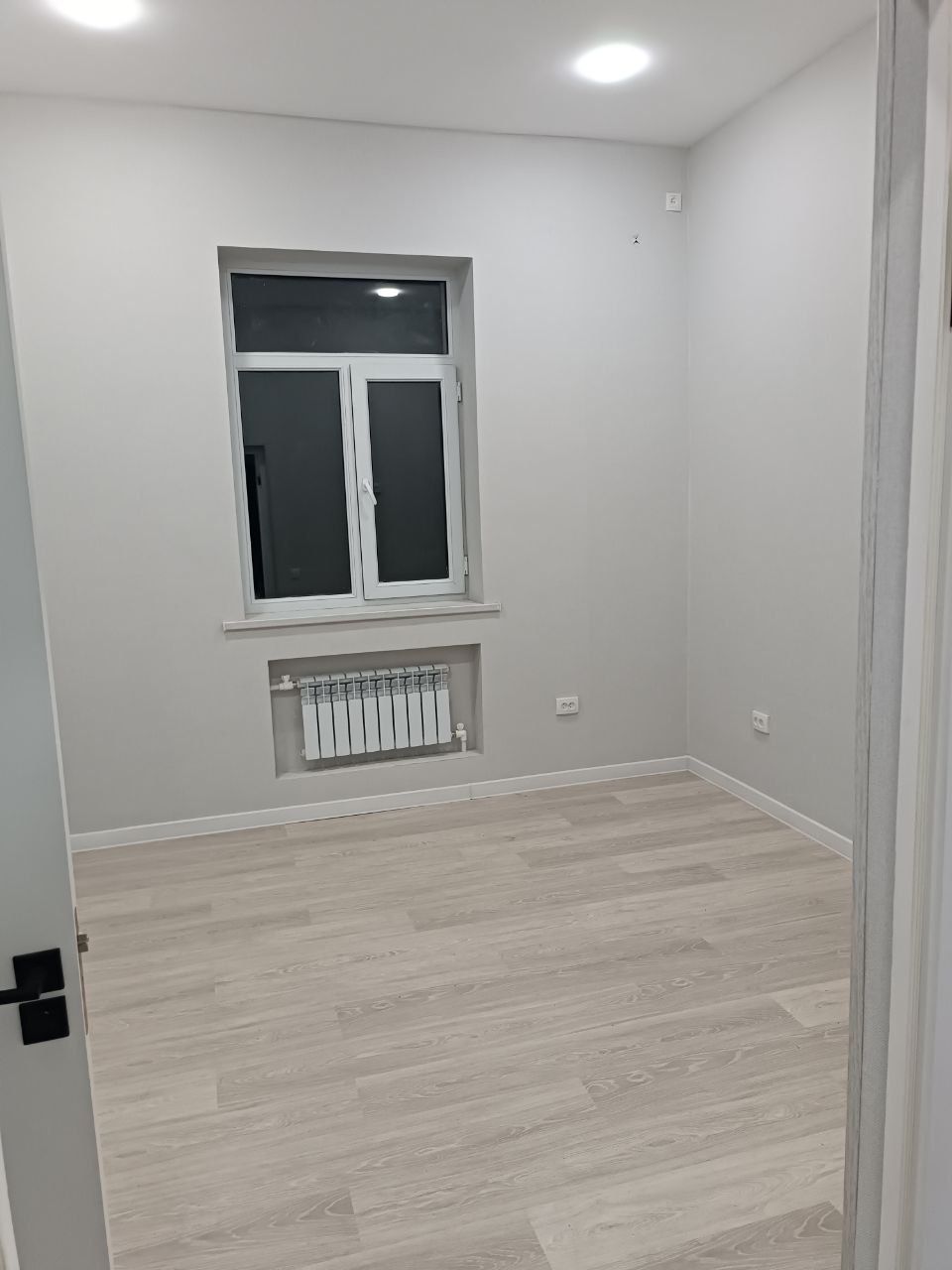 АРЕНДА ПОМЕЩЕНИЯ, 100м2 1-этаж 3-ком. Евро-ремонт.