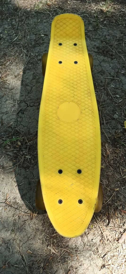 Pennyboard folosit 50 lei