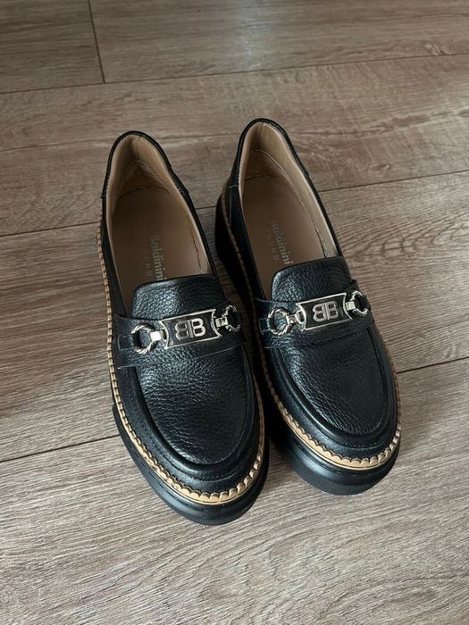 Продам оригинальные лоферы Baldinini Trend