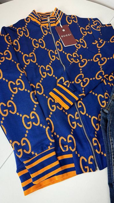 Pulover bluza barbati Gucci  
Calitate Premium
Calitate Premium