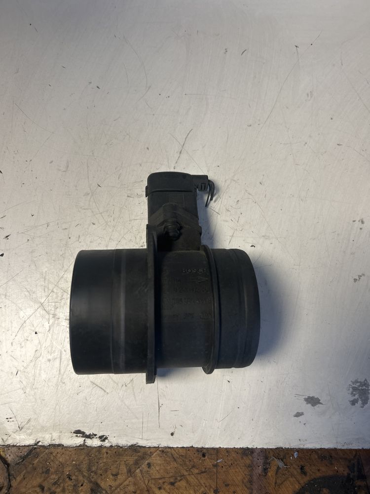 Debitmetru aer audi a4 2.0 tdi BLB 0281002461