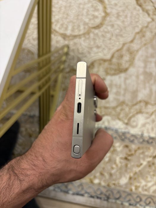 Samsung Galaxy S24 ultra Titanium Grey в идеальном состоянии срочно!