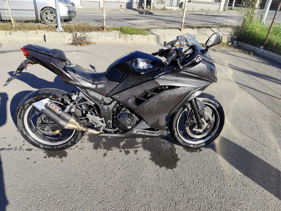 Kawasaki ninja ex300 abs