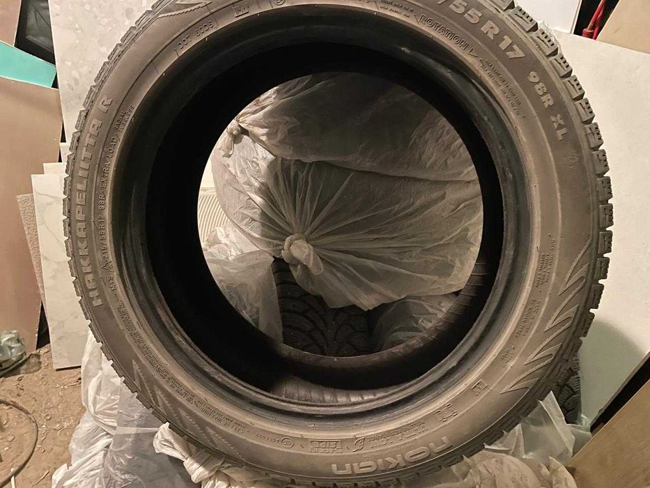 Продам шины зимние nokian