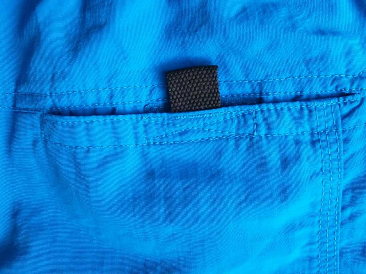 L Качествени Къси Панталони Helly Hansen