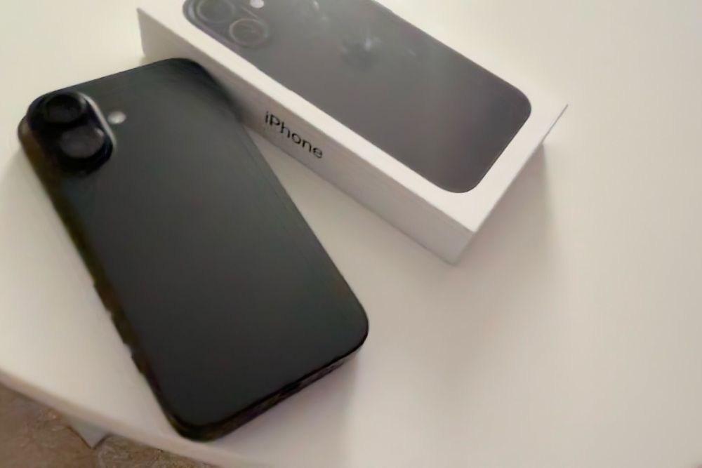 IPhone-16 black 128 GB apple-16,айфон-16