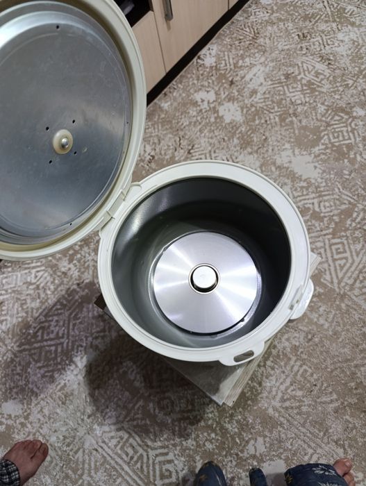 Продам рисоварку