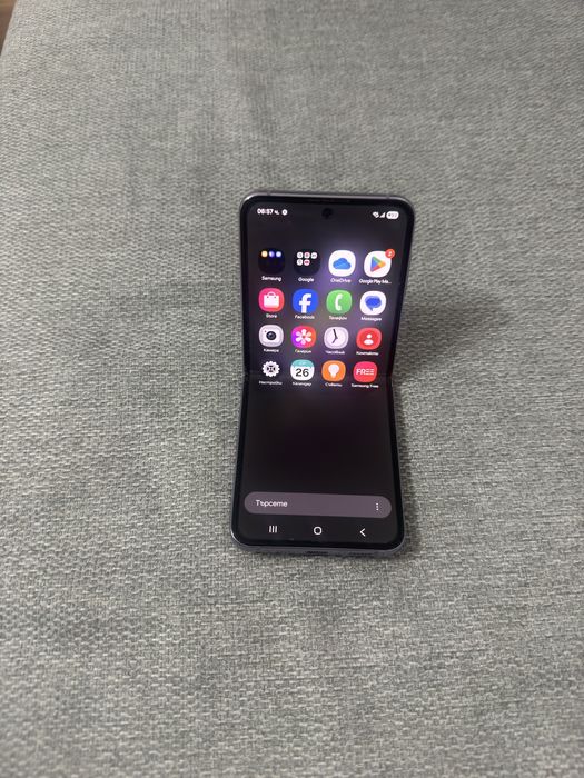 Samsung Z4 Flip 256g