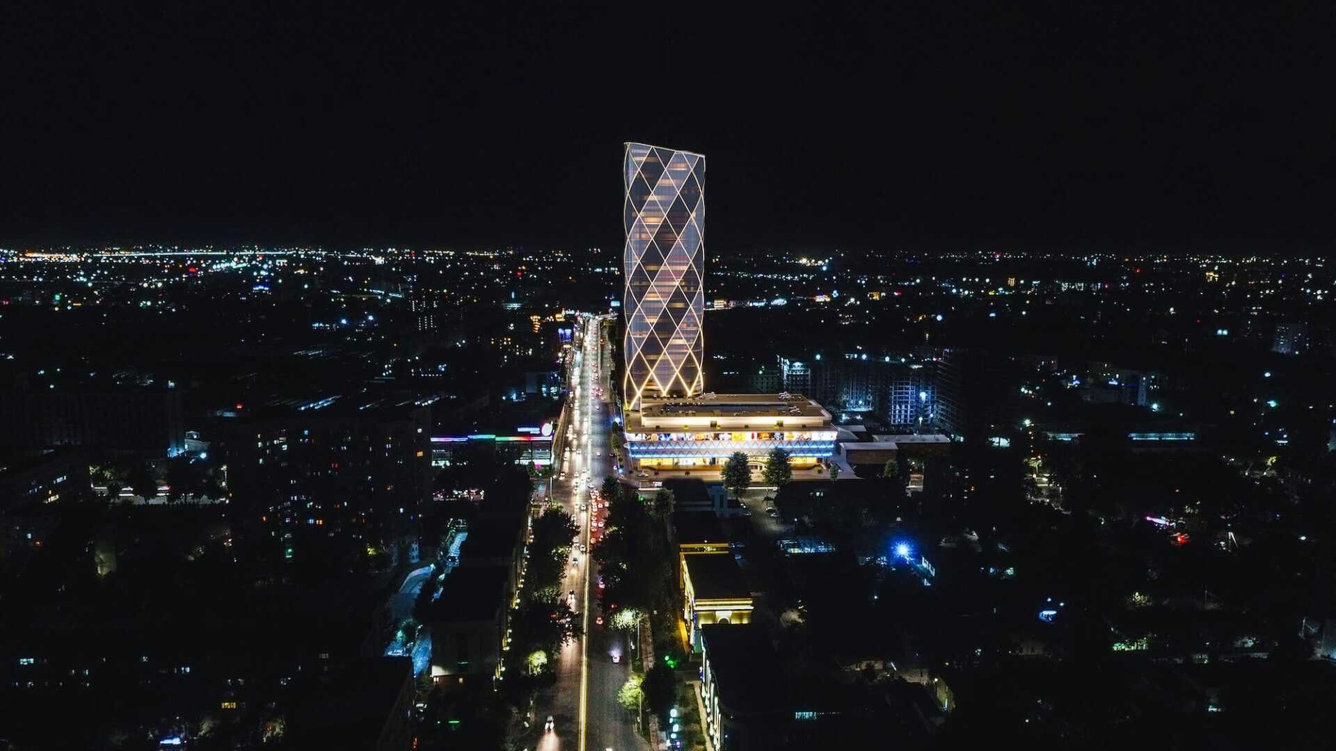 Квартира угловая в Piramit Tower, 59кв.м. этаж 19, с Щикарным видом