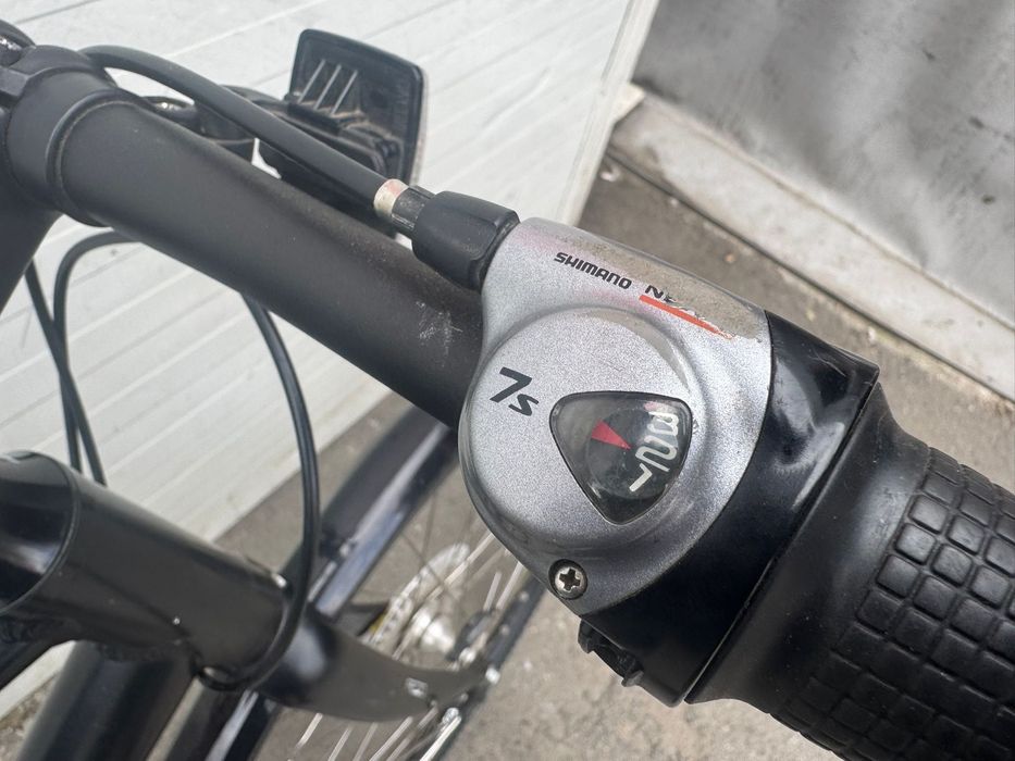 Bicicleta CUBE HYDE 28”