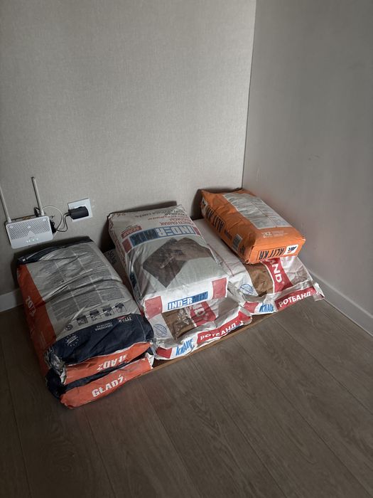 Строительные смеси