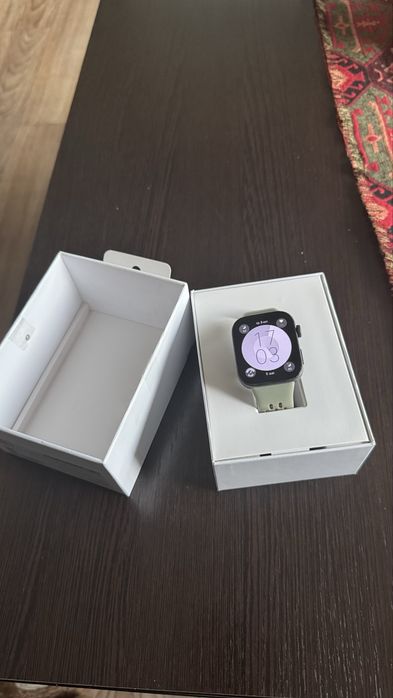 Продаю свои умные часы Huawei Watch Fit 3