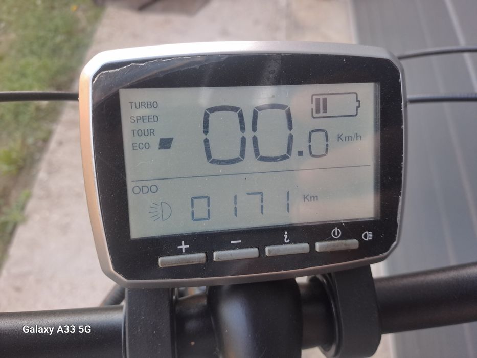 Vând bicicleta electrica