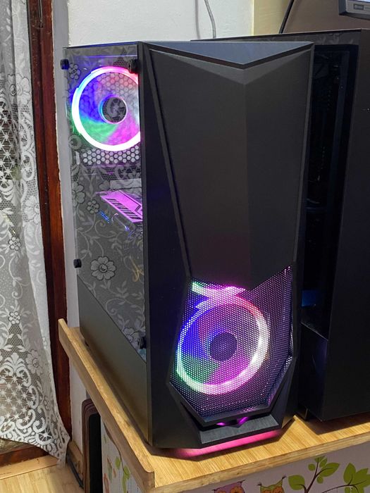 PC Asus cu procesor Ryzen ieftin
