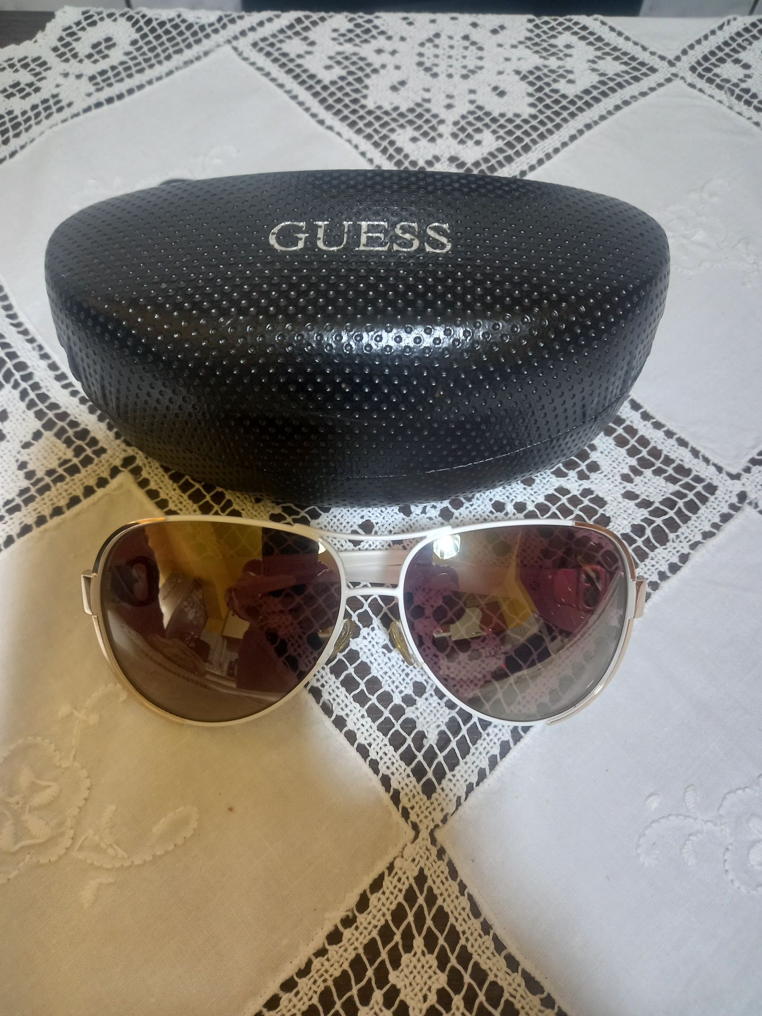 Ochelari de soare GUESS