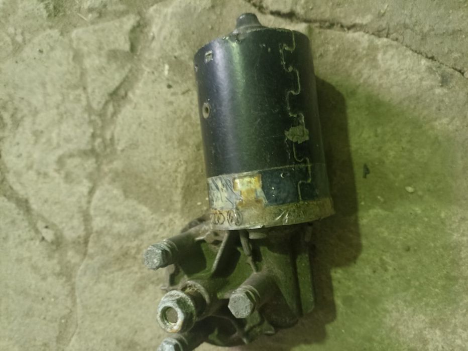 Моторчик омывателя Volkswagen T4