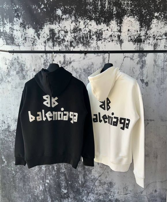 Черен мъжки суичър Balenciaga*