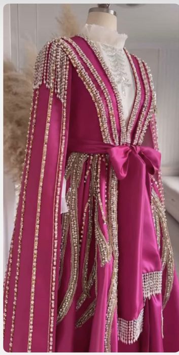 Ansanbil sotiladi. Aksiya!