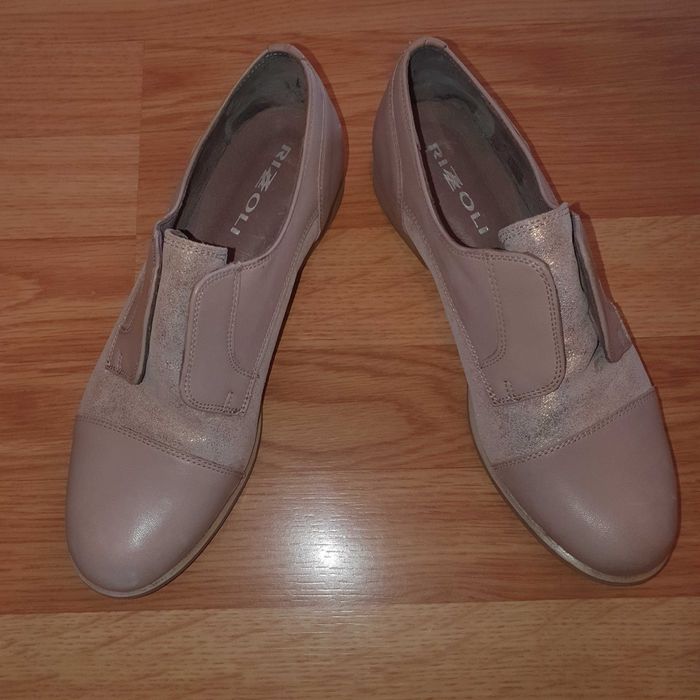 Pantofi noi Rizzoli din piele naturala