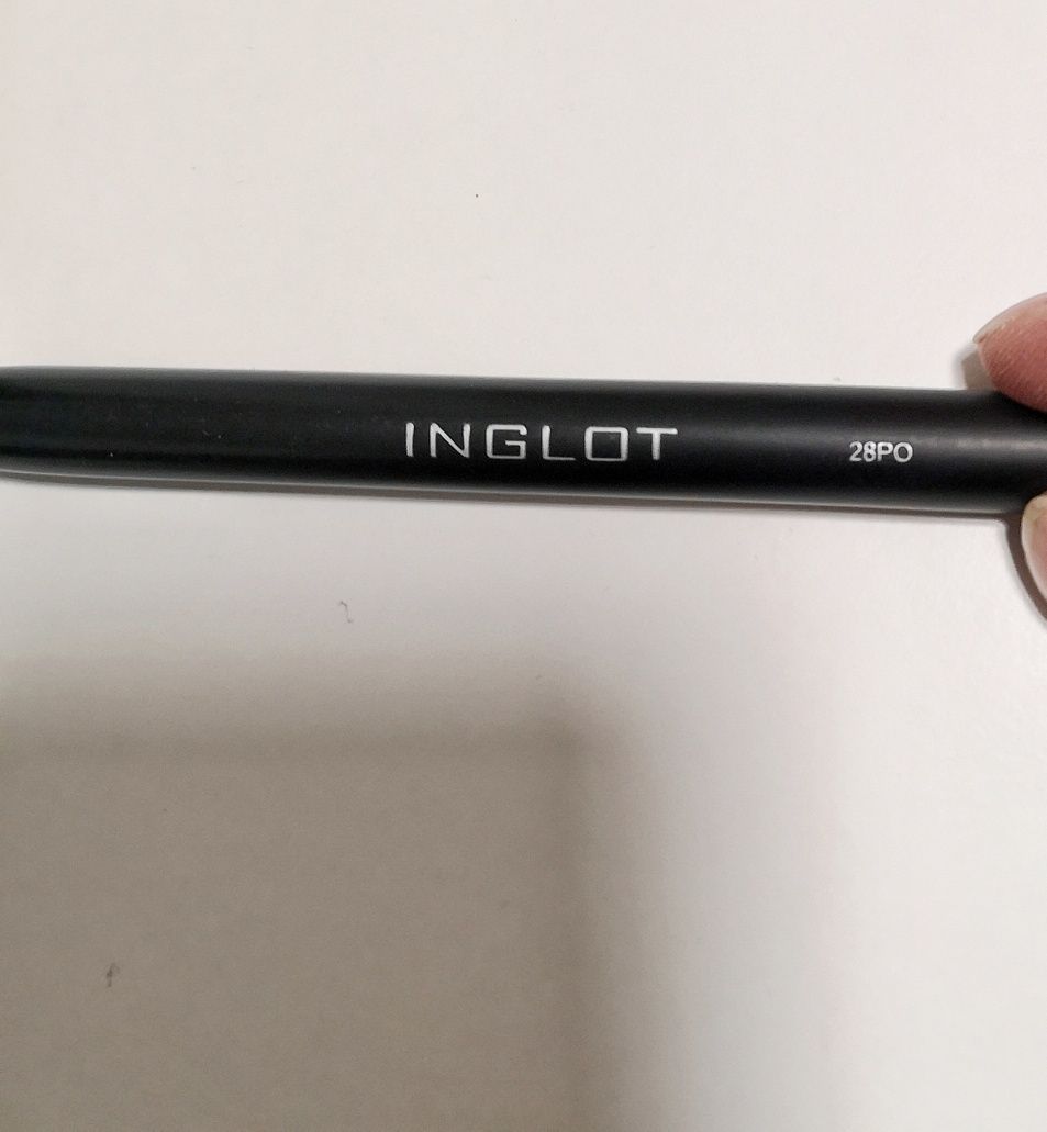 Четки и апликатор за грим очи. KRYOLAN, INGLOT