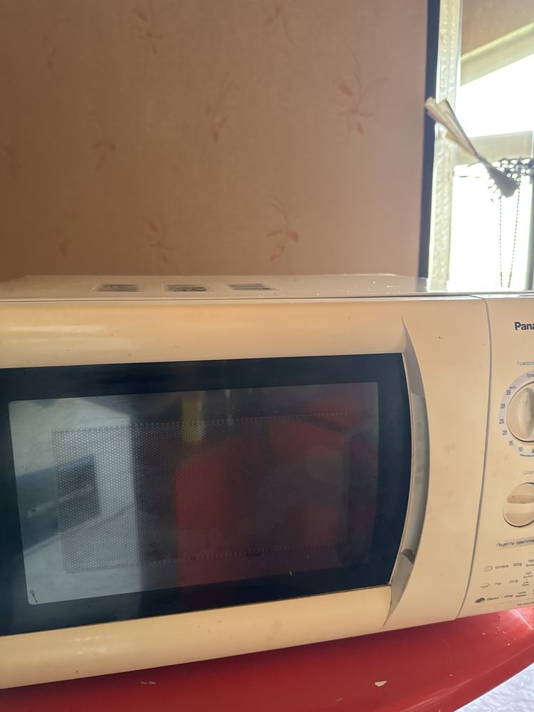 Продам микроволновку срочно