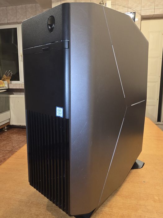 Calculator Alienware Aurora R7, intel i7 8700, GTX 1080
