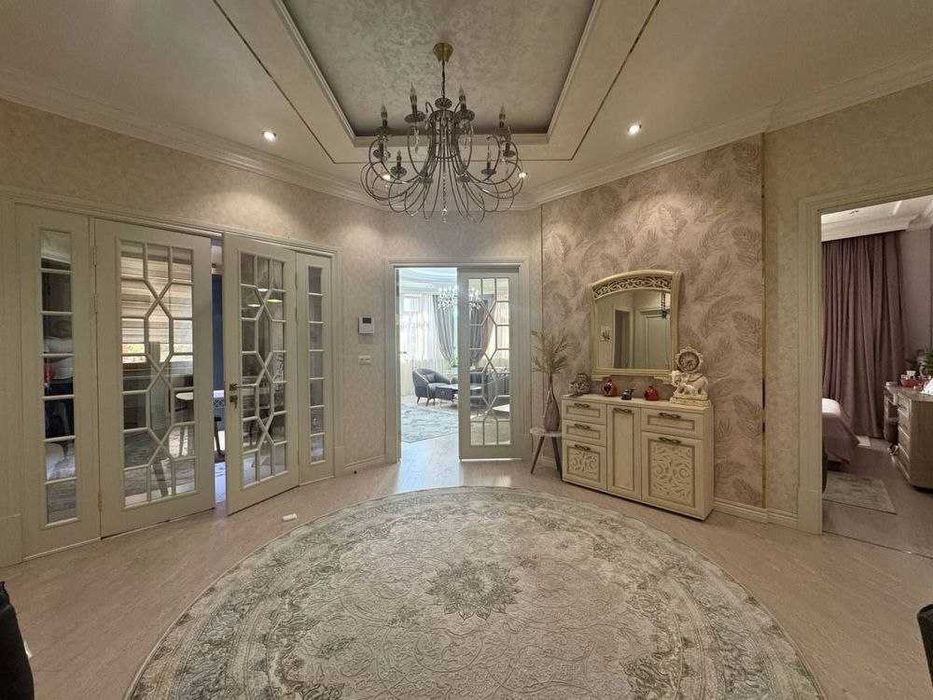 Жк Parisien! Сдаётся новая 4-х комнатная квартира в элит комплексе!