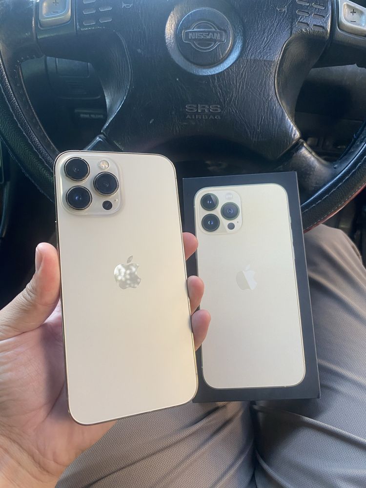 Iphone.  13 pro. Max.  256