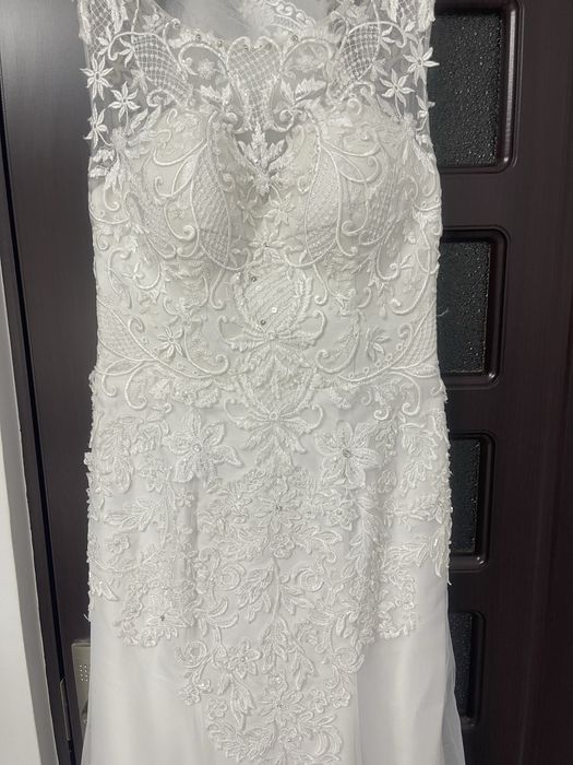 Rochie mireasa tip sirena