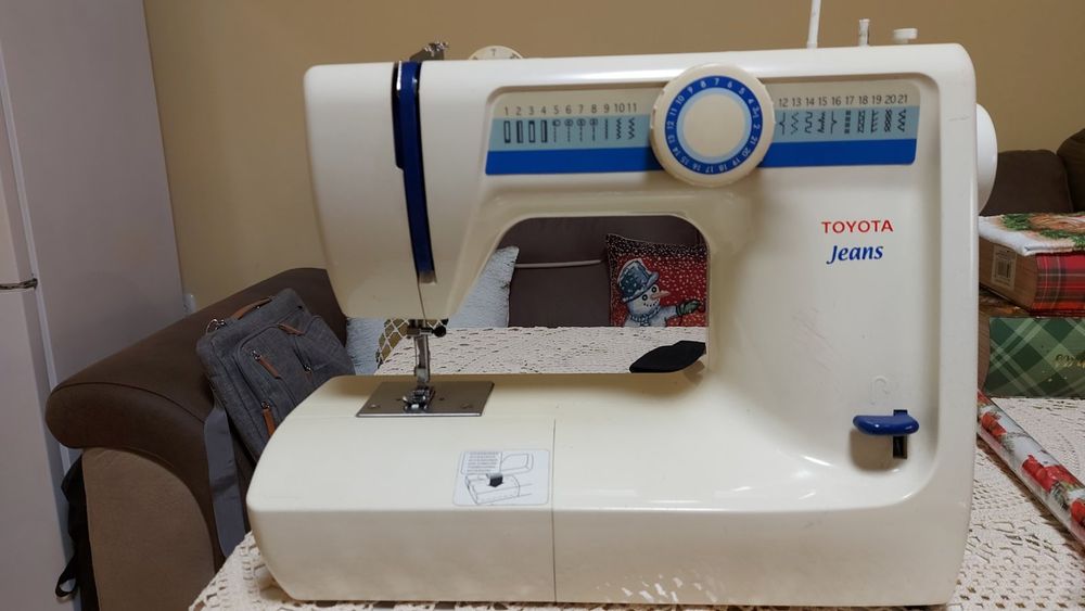 Шевна машина TOYOTA
