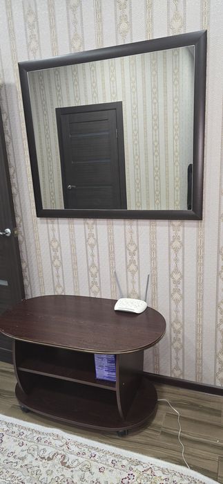 Продам зеркало+журнальный столик