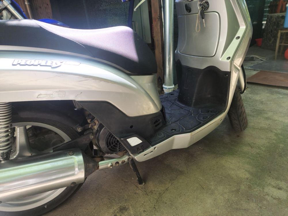Kymco People S 200