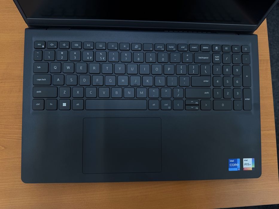 Laptop DELL nou 2025
