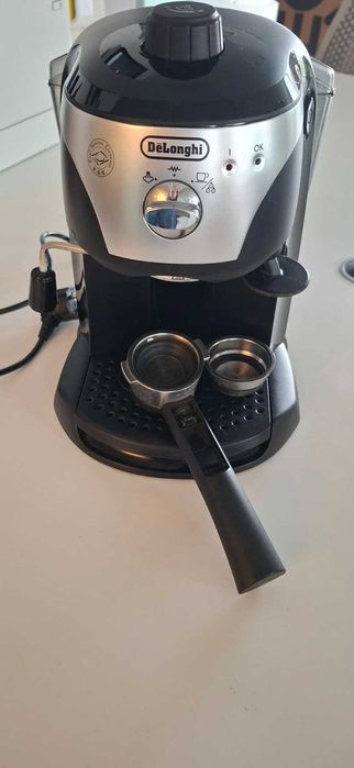 Espressor manual De'Longhi EC221.B