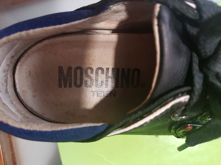 Детски оригинални обувки MOSCHINO ,номер 30