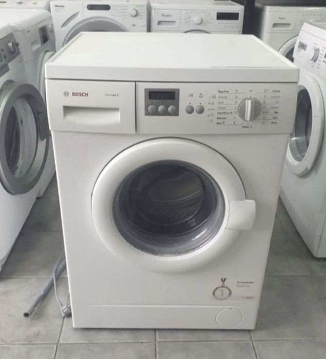 LICHIDARE DE STOC.  Masină de spălat rufe Bosch  / wms 58422