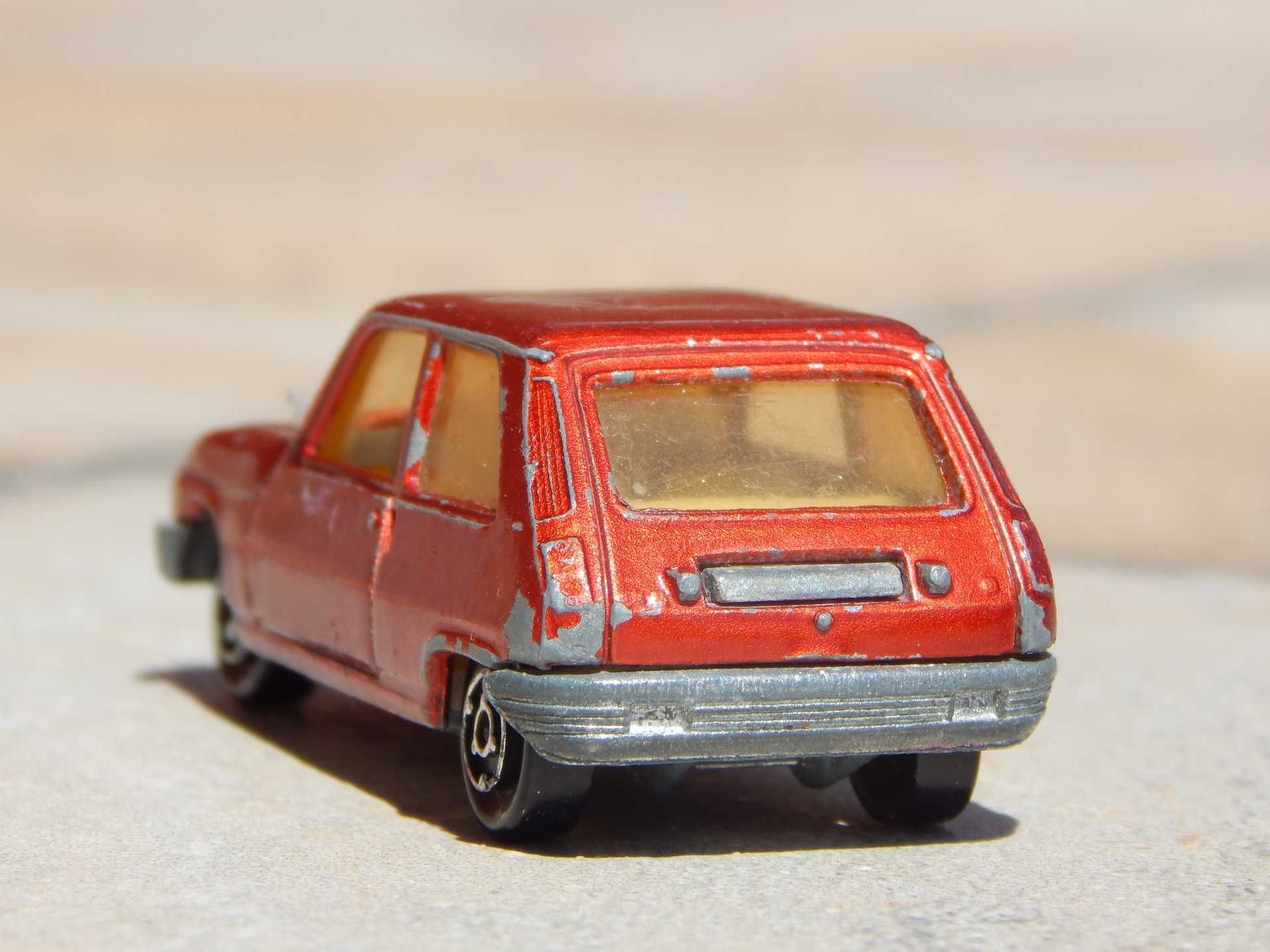 Macheta veche Renault 5 Majorette scara 1:55 fabricata Franta