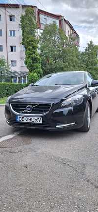 Vând Volvo V40 diesel