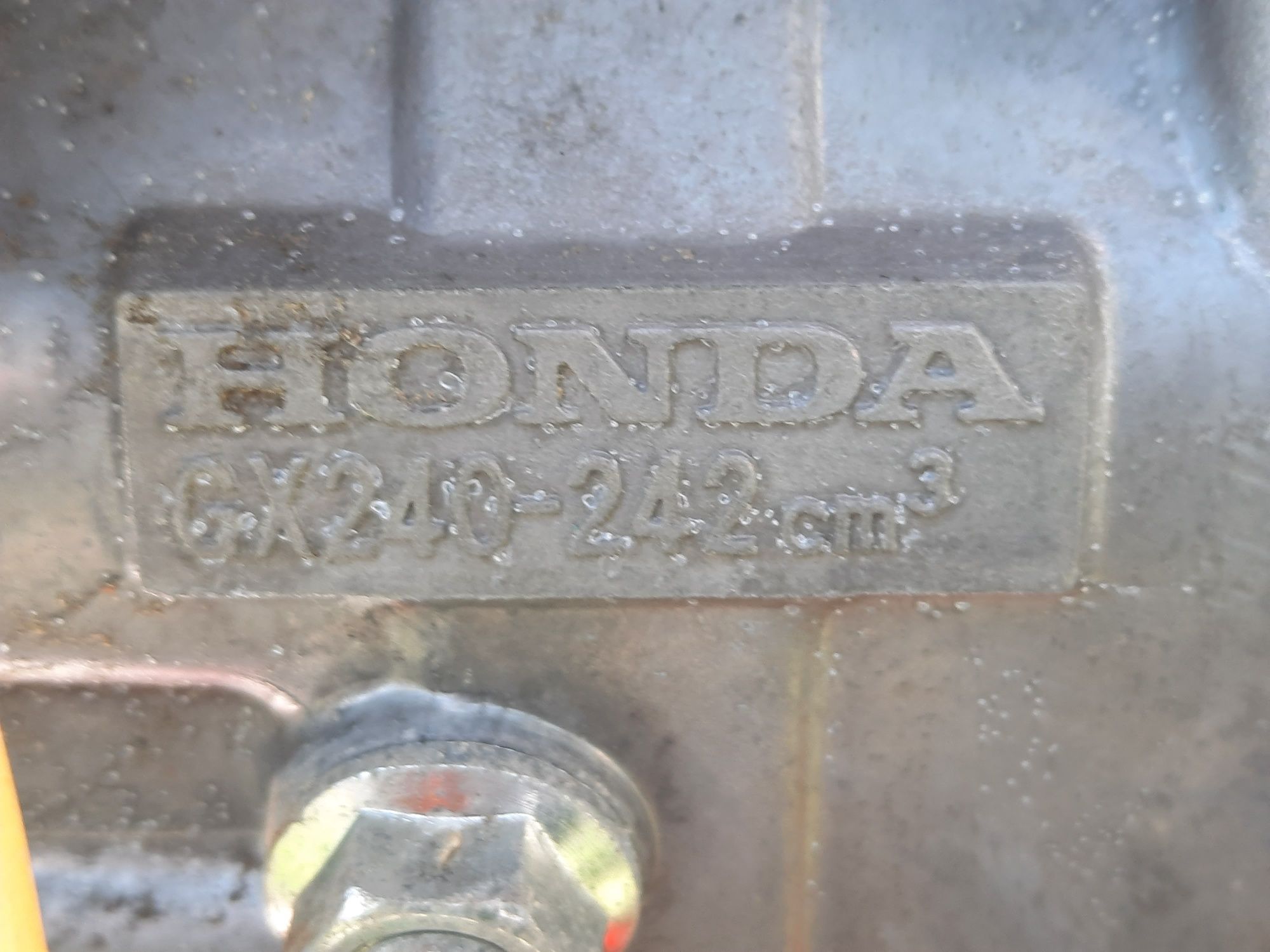 Generator Honda original,4,1kwa, curent electric 220v
