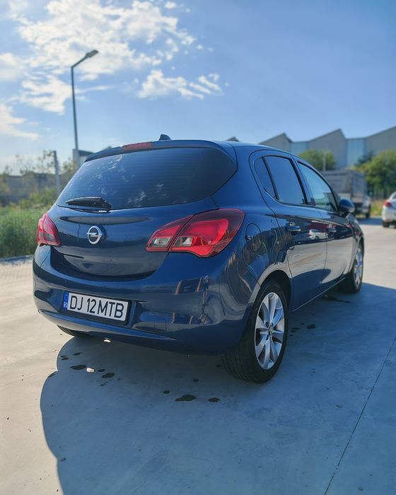 Vând Opel Corsa E