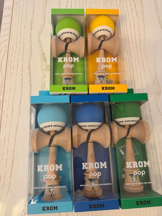 Krom pop toate culorile ,noi sigilate!! Stock limitat !