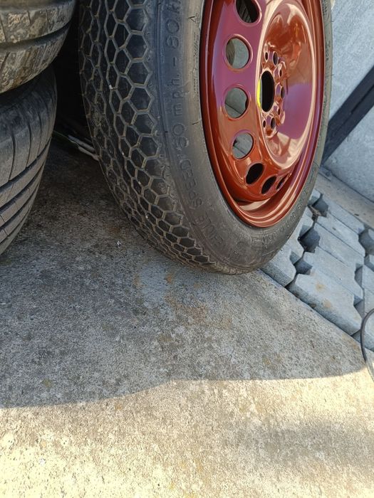 Резервна гума патерица за Алфа Ромео