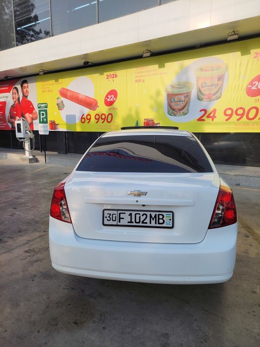 Chevrolet Gentra 3 pozitsiya