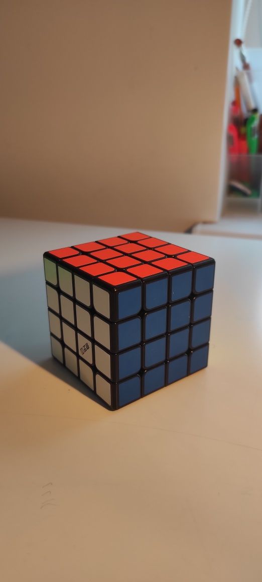 Cub 3x3;cub 4×4;pyramix.