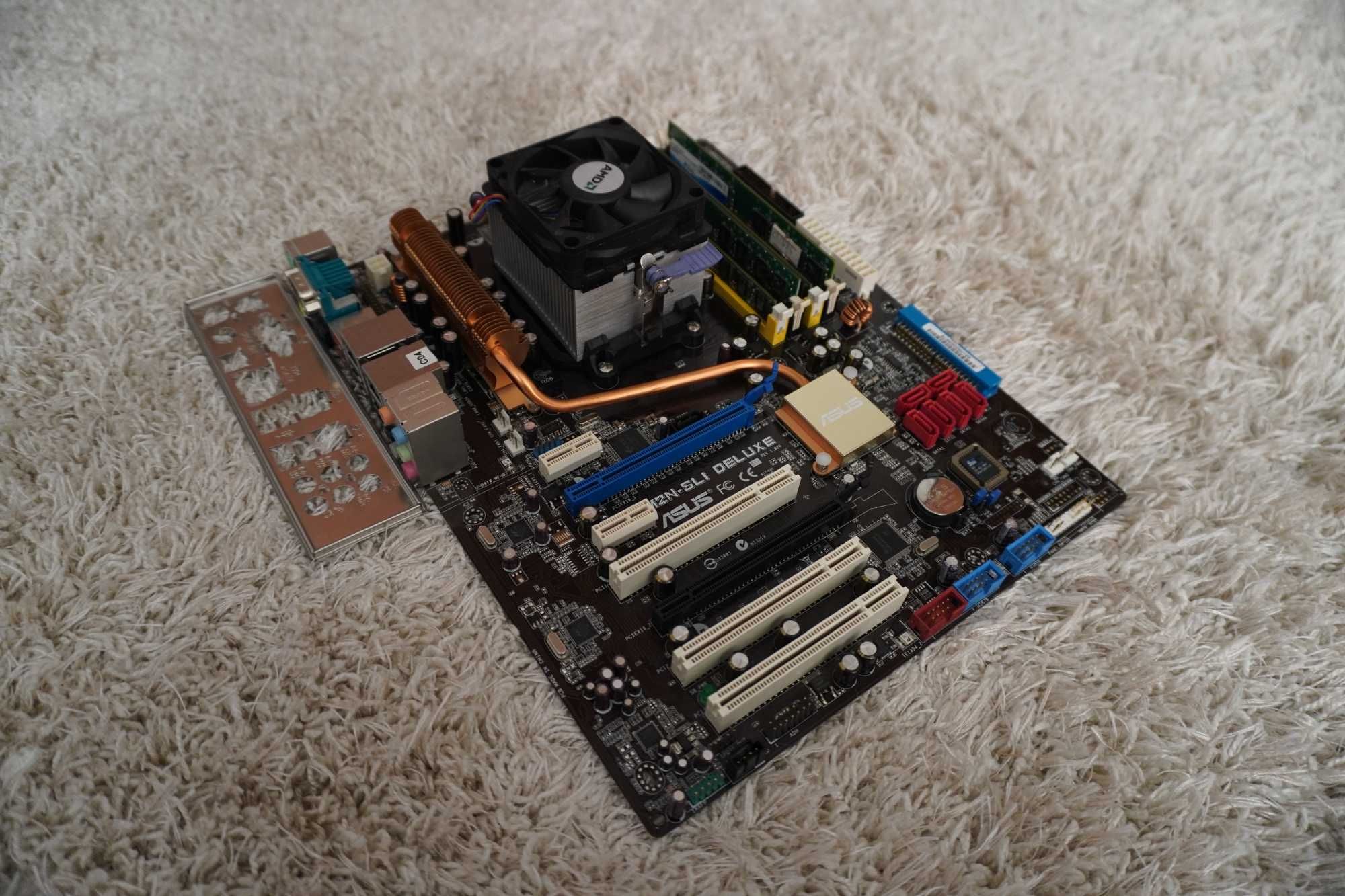 Комплект AMD ⁄дънна платка ⁄процесор ⁄рам памет ⁄видео карта ⁄