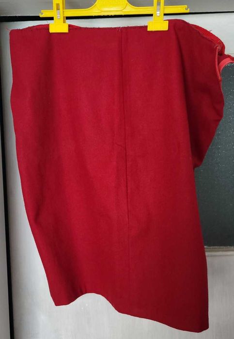 Дамски костюми запазени, качествени,  кафяв сив вълнен